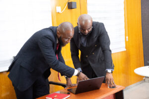 Read more about the article The Mindset That Turns Dr. Smith Ezenagu’s Deals into Gold